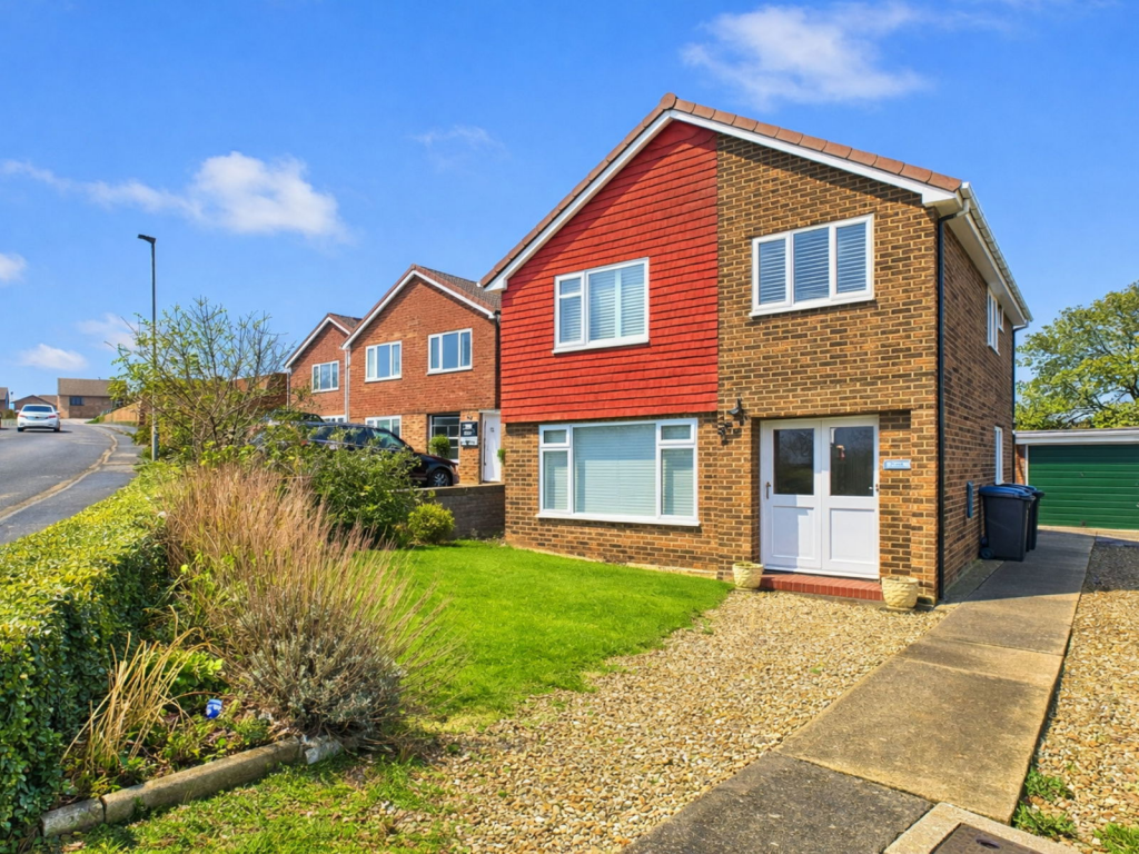 Main image of property: Heworth Drive,Whitby,YO21 3UA