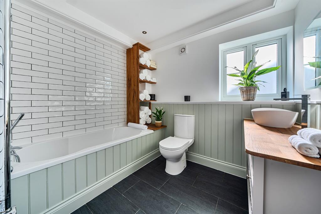 Additional image 20 of Crossfields, St. Albans