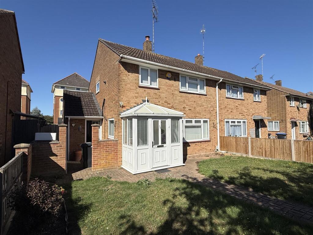 Main image of property: Malvern Close, Hatfield