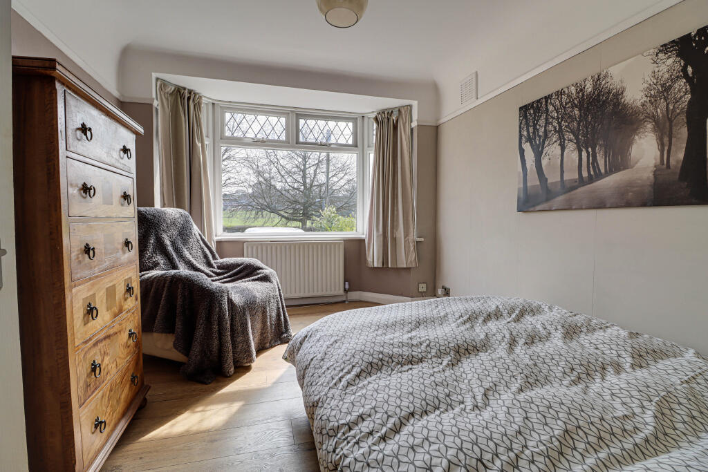 Additional image 7 of Batchwood Drive, St. Albans, Hertfordshire, AL3