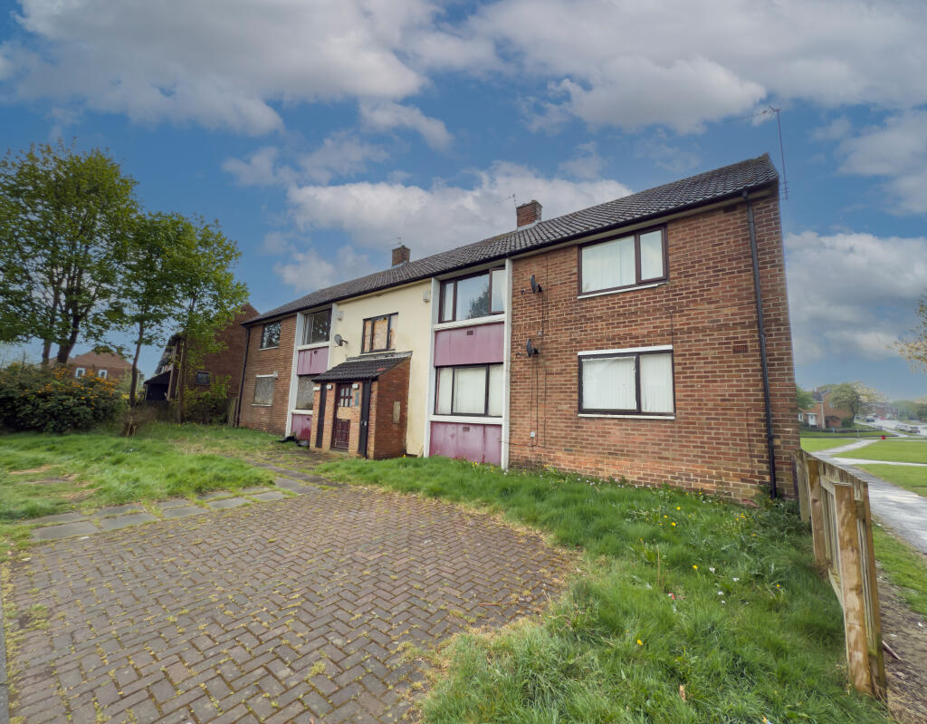 Main image of property: 32 Sledmere Close, Peterlee, SR8 5JN