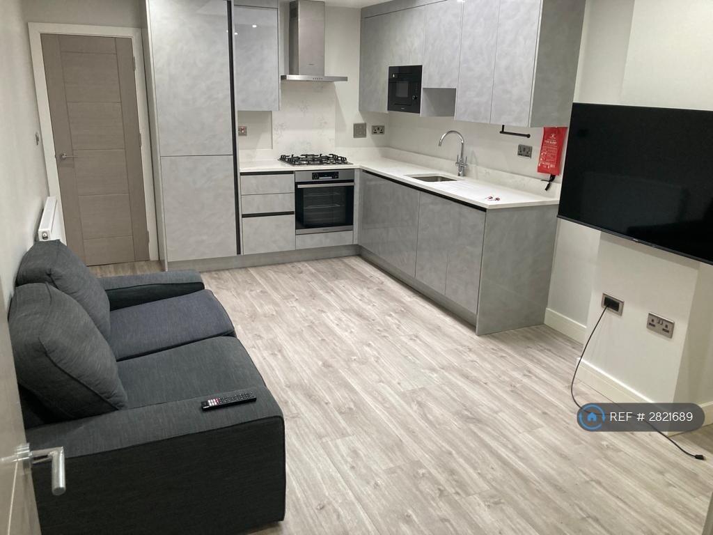 Main image of property: Oxford Road, Reading, RG1