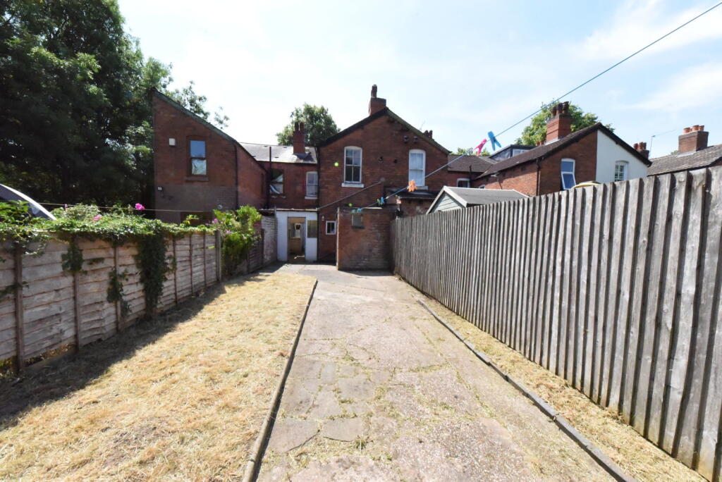 House in Birmingham, West Midlands - View 5