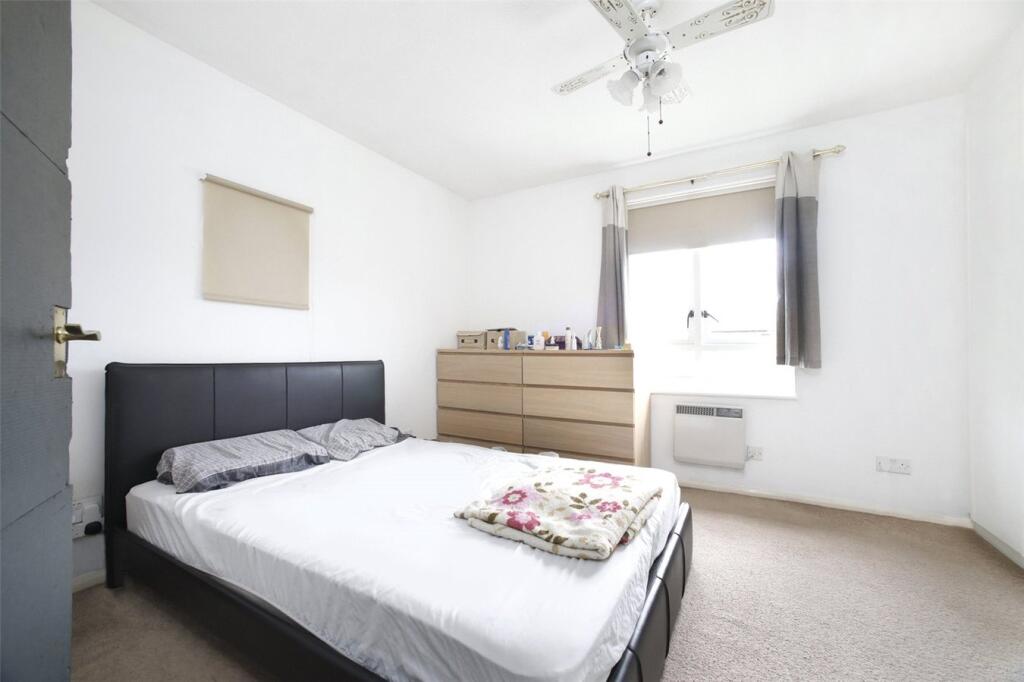 1 bedroom end of terrace house for rent