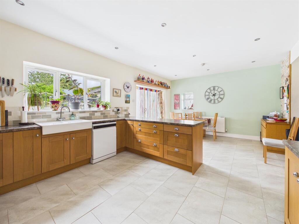 House in Cardiff - View 5