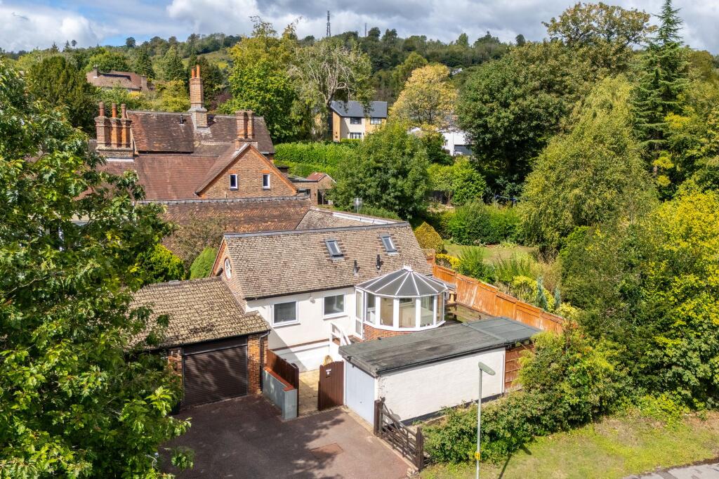 Main image of property: Laglands Close, Reigate, RH2