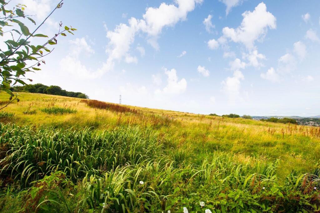 Additional image 13 of 'Bradda' Bog Height Road