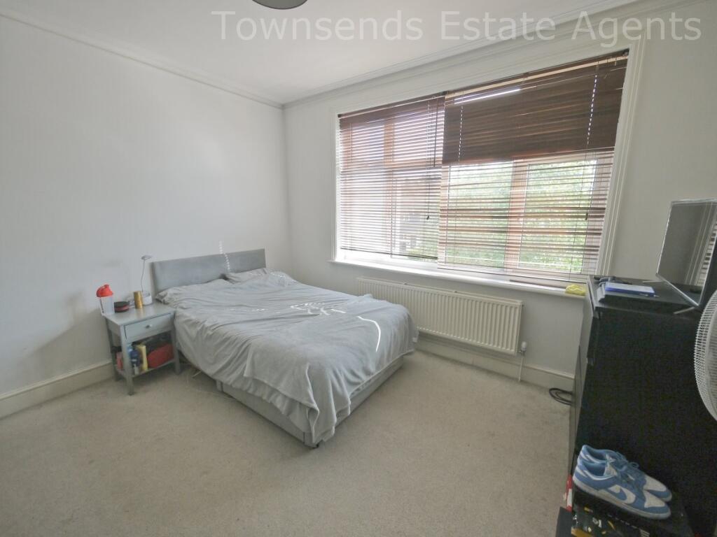 Apartment in Harrow - View 2