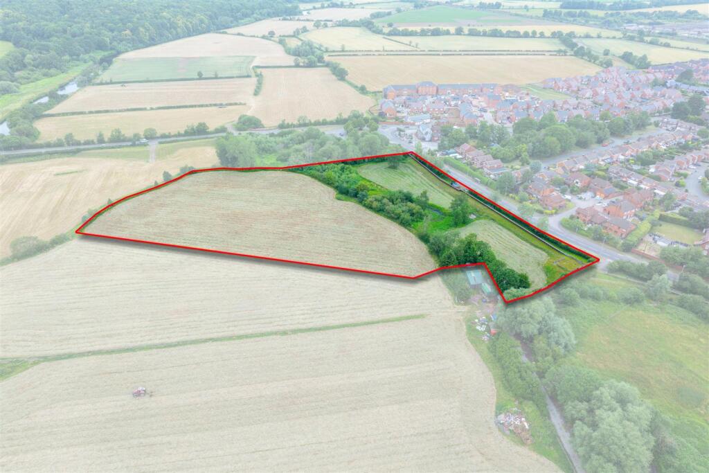 Main image of property: Lichfield Road, Tamworth