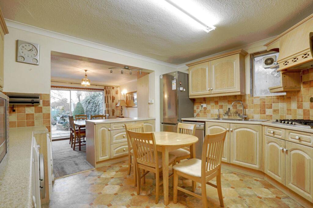 Kidmore Road, Caversham Heights, Reading photo 3