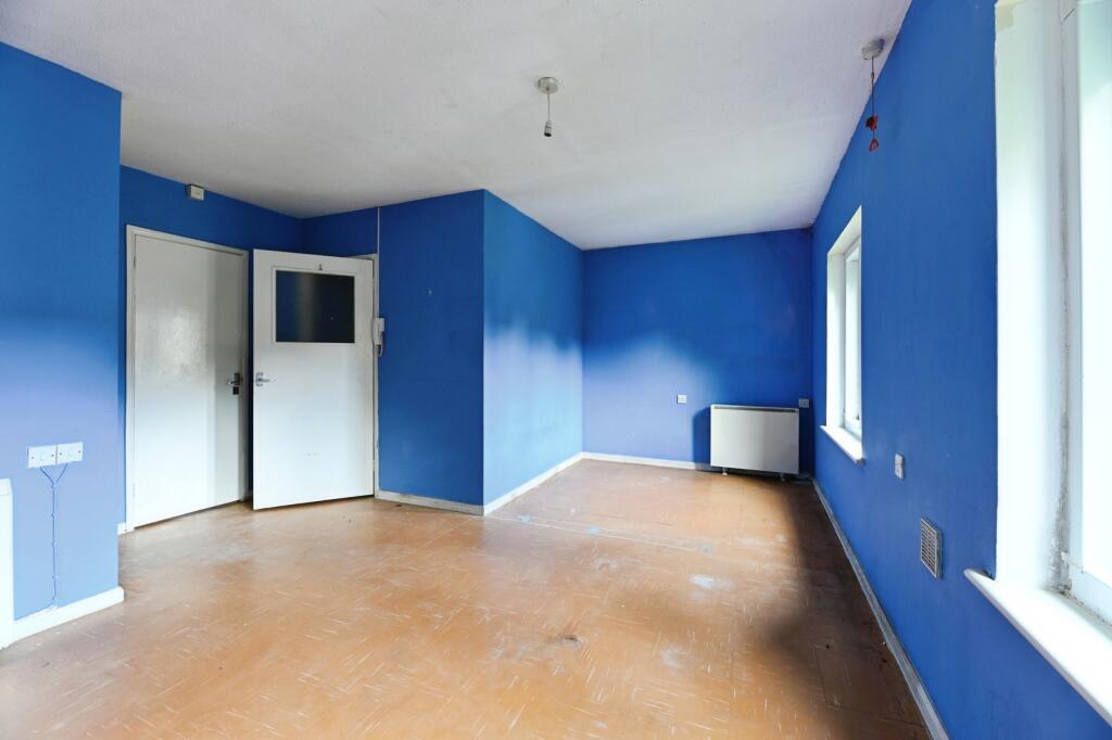 Angwin Close, Shepton Mallet, Somerset, BA4 photo 5