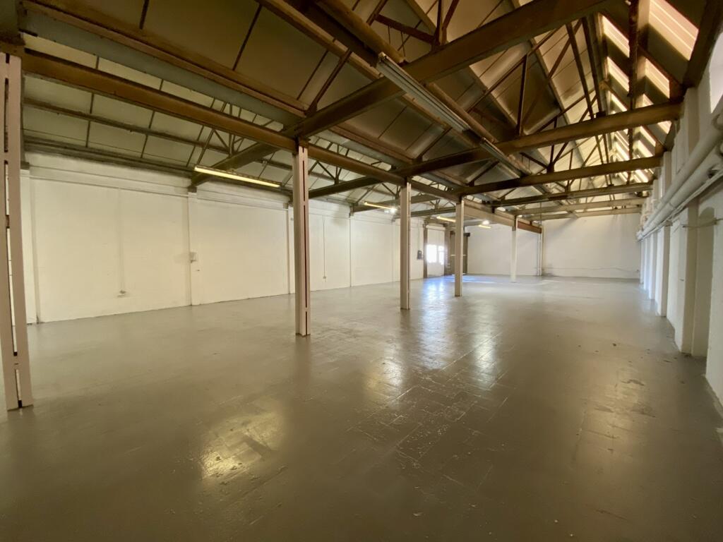 Main image of property: Unit 9D Britannia Estate, Leagrave Road, Luton, LU3