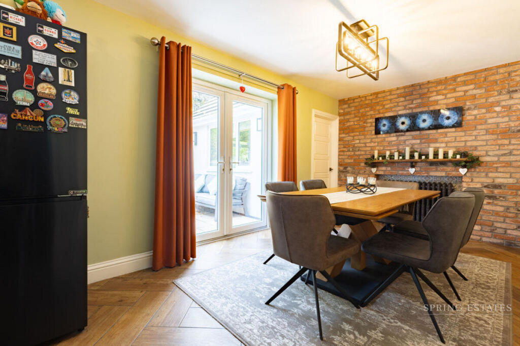 House in Exeter - View 4