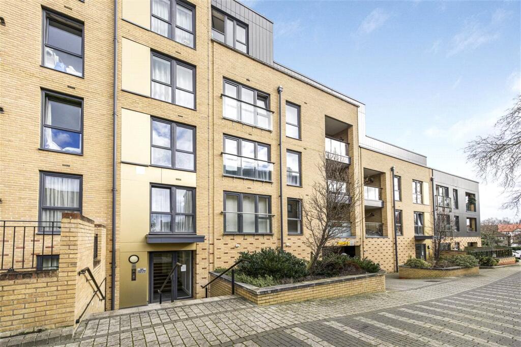 Main image of property: London Road, Isleworth