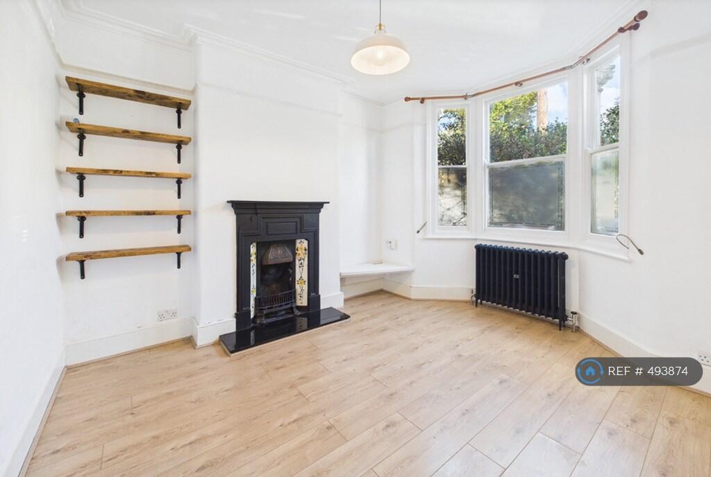 Main image of property: Clifton Road, London, SE25