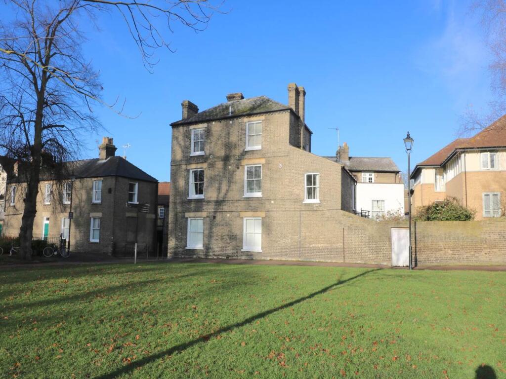 Main image of property: Pikes Walk, Cambridge, CB1