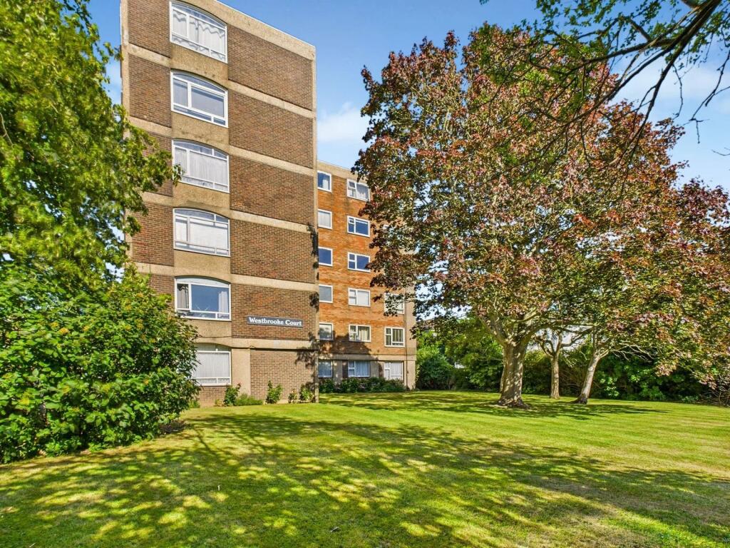 Westbrooke Court, Crescent Road, Worthing, BN11 1RG