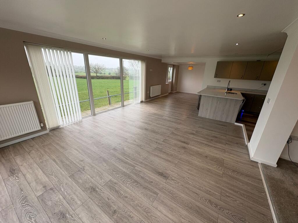 House in Leicester - View 5