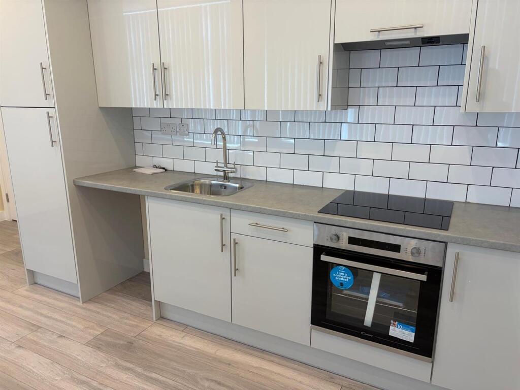 Main image of property: 56 Manchester Road, Burnley