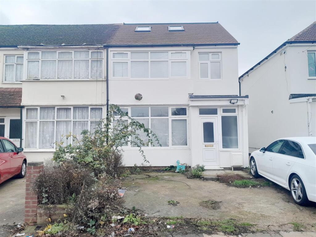 Main image of property: Evelyn Grove, Southall