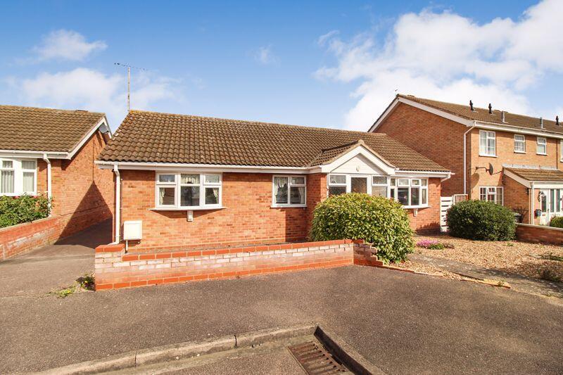 3-bed house on Ryton Close, Bedford, MK41, £360,000
