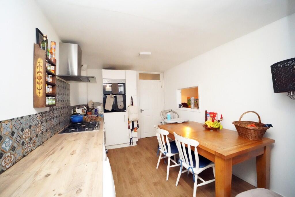 Home Farm, Highworth, SN6 7EH photo 2
