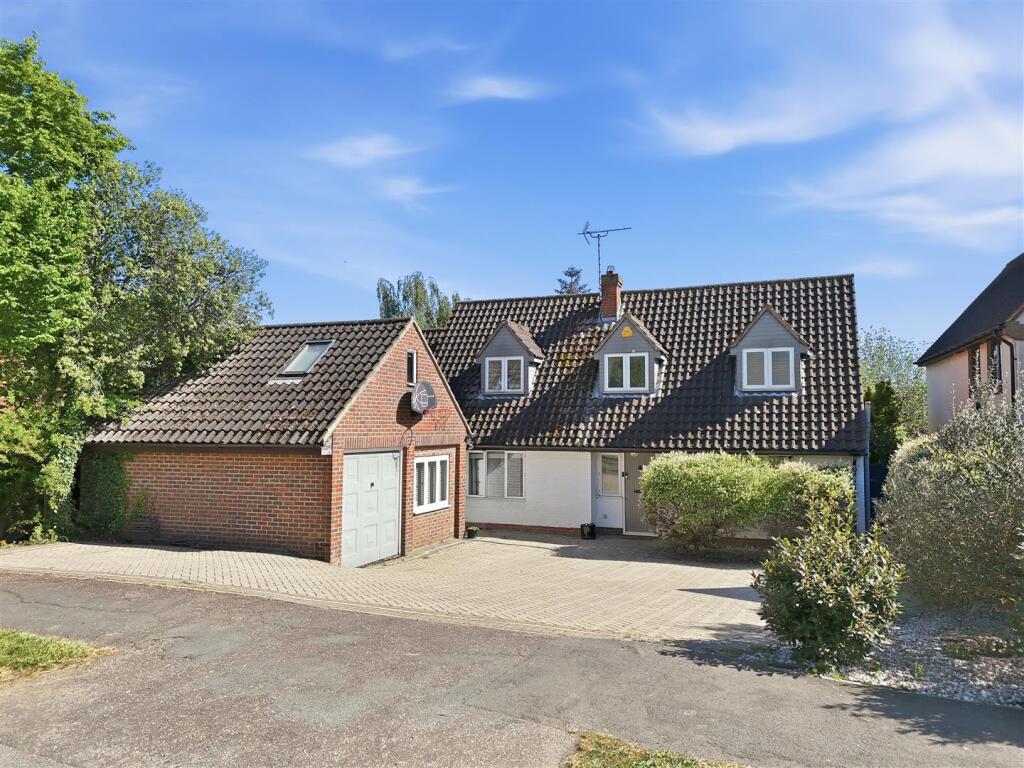 Main image of property: Broughton Road, South Woodham Ferrers