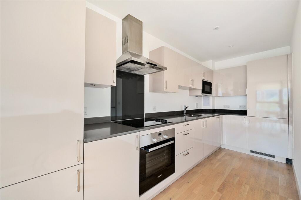 Apartment in Chelmsford - More
