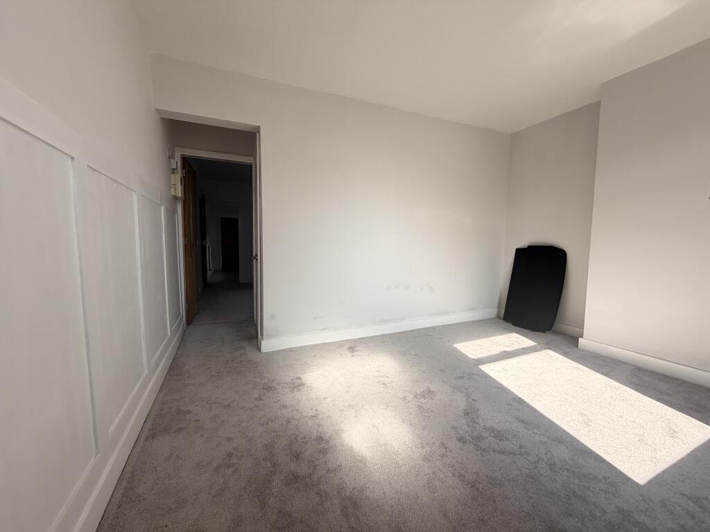 House in Ashfield, Sutton in Ashfield, Nottinghamshire - View 5