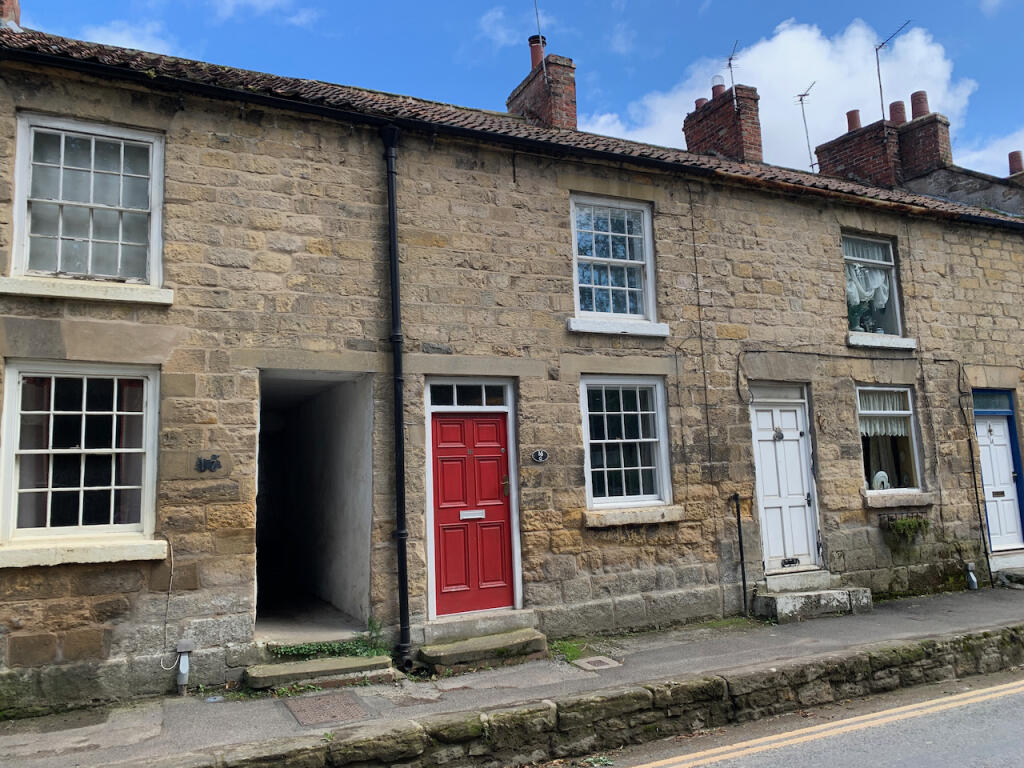 Main image of property: 16 Undercliffe, Pickering, North Yorkshire, YO18 7BB