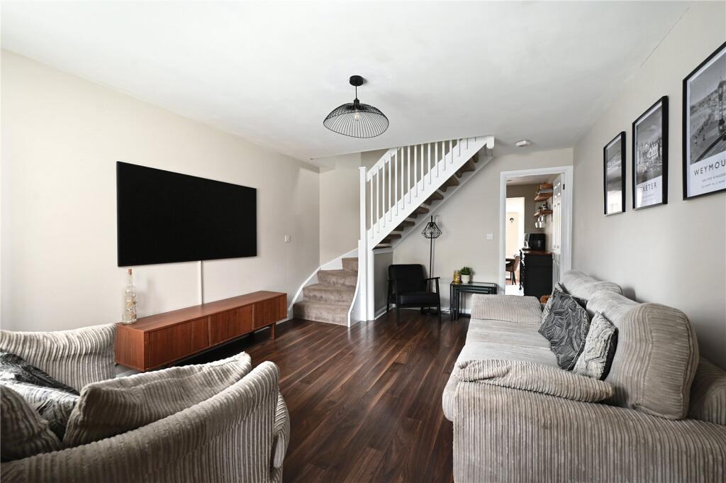 House in Surrey Heath, Mytchett - View 5