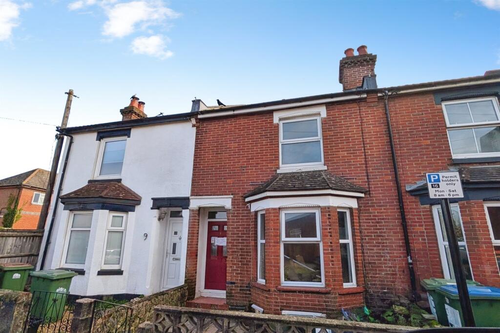 Main image of property: Howards Grove, SO15