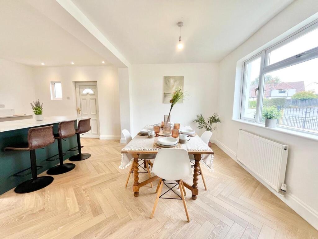 Newall Avenue, Otley, LS21 photo 4