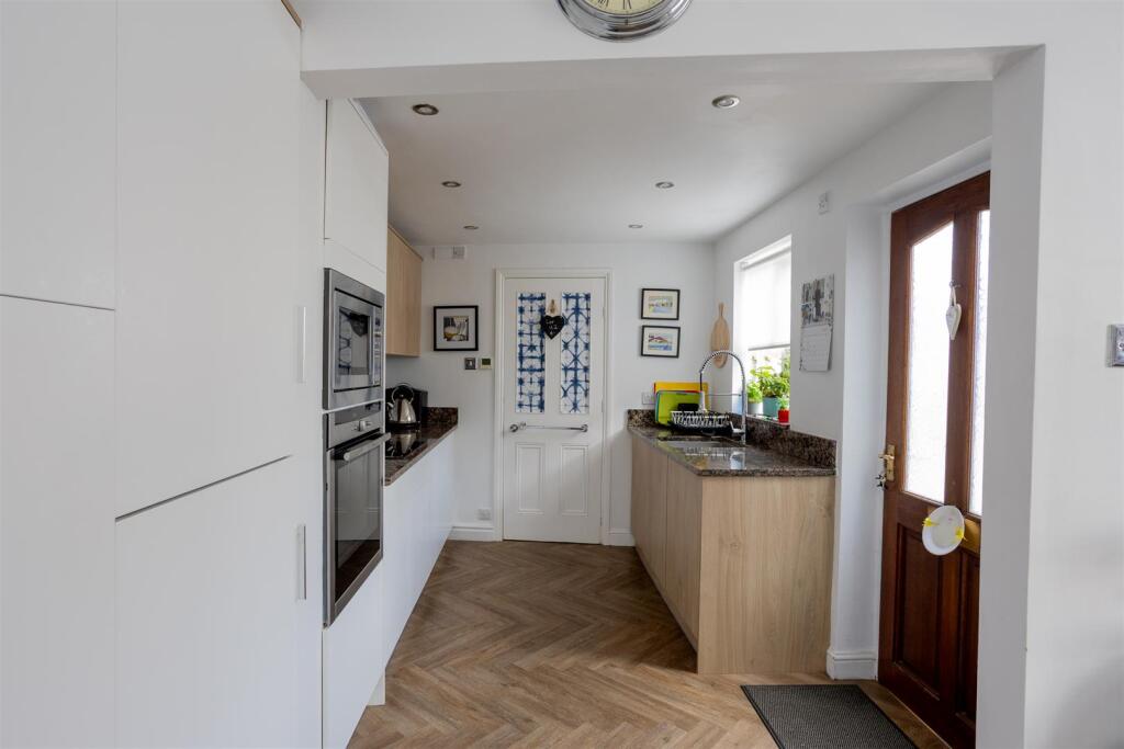 House in York - View 4