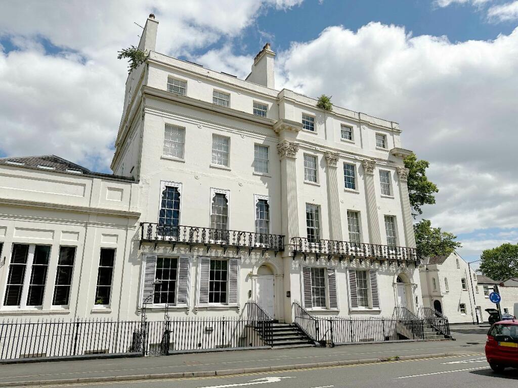 Main image of property: Kenilworth Road, Leamington Spa