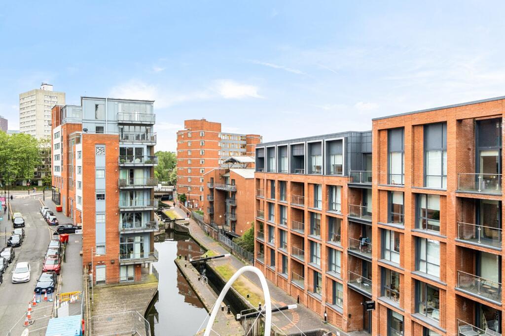 Main image of property: Fleet Street, Birmingham, West Midlands, B3