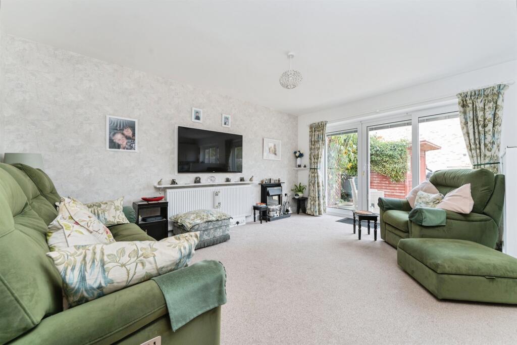 House in Peterborough - View 4
