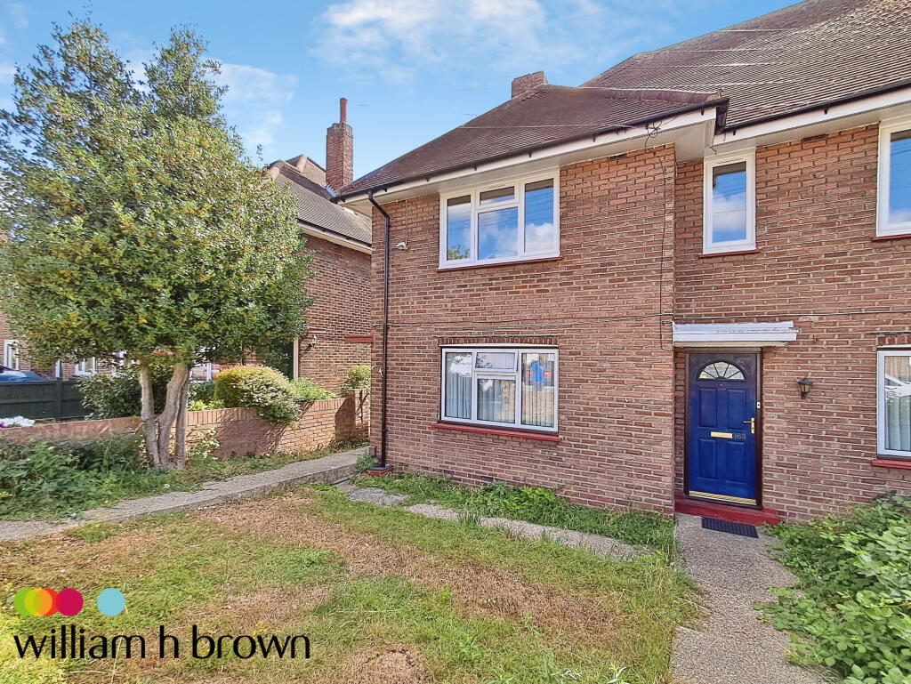 Main image of property: Chelmsford Avenue, ROMFORD