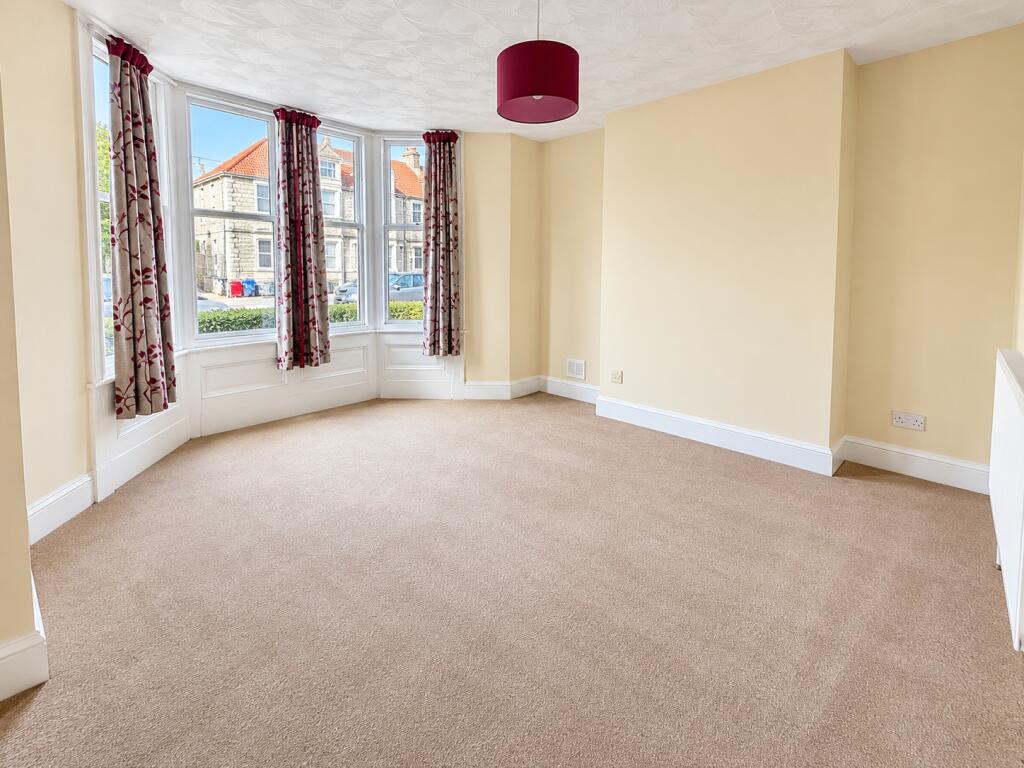 Apartment in Weston-super-Mare, North Somerset - View 2
