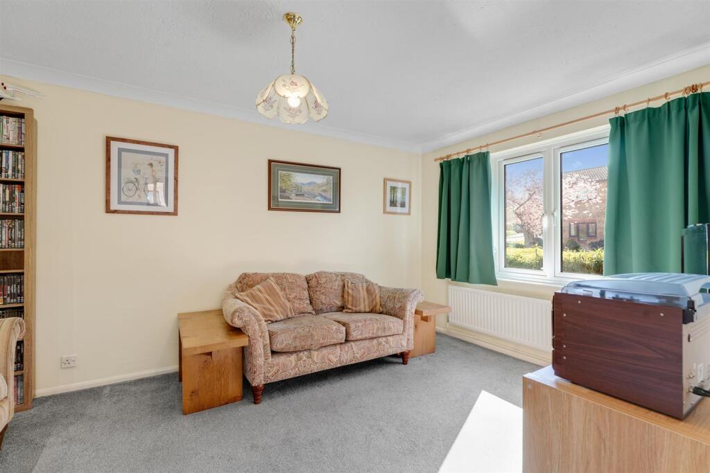 House in Milton Keynes - View 5