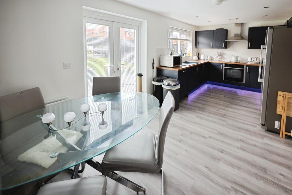 House in Darlington - View 5