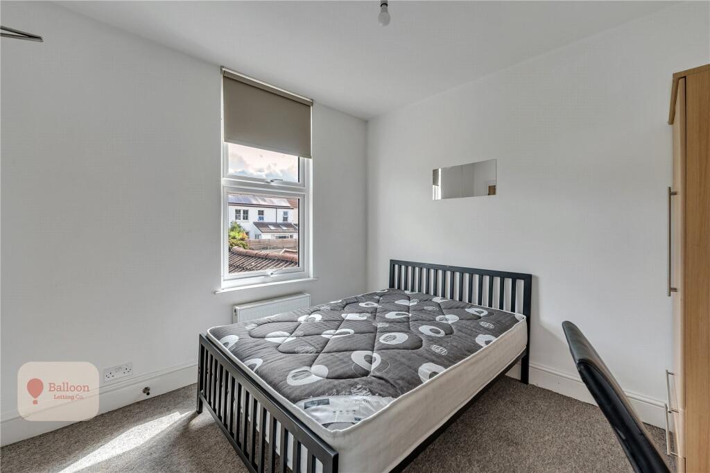 7 bedroom terraced house for rent