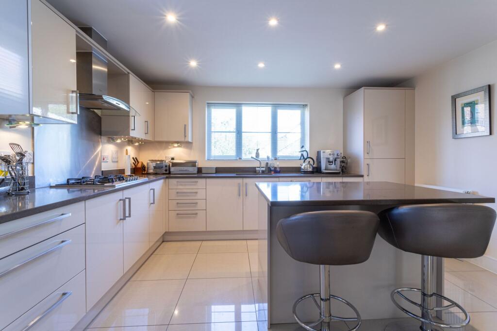 House in Reading - View 4