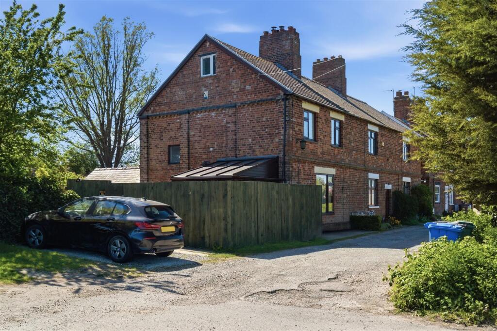 Main image of property: Rettary Cottages, Patrington, Hull