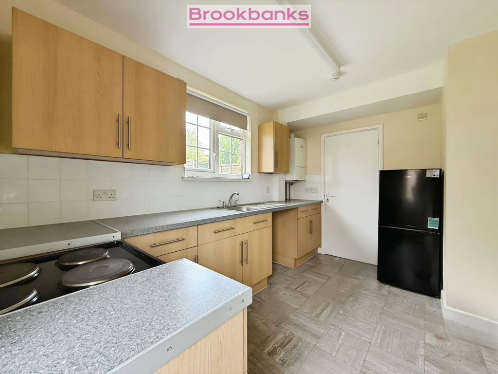 House in Tonbridge - View 3