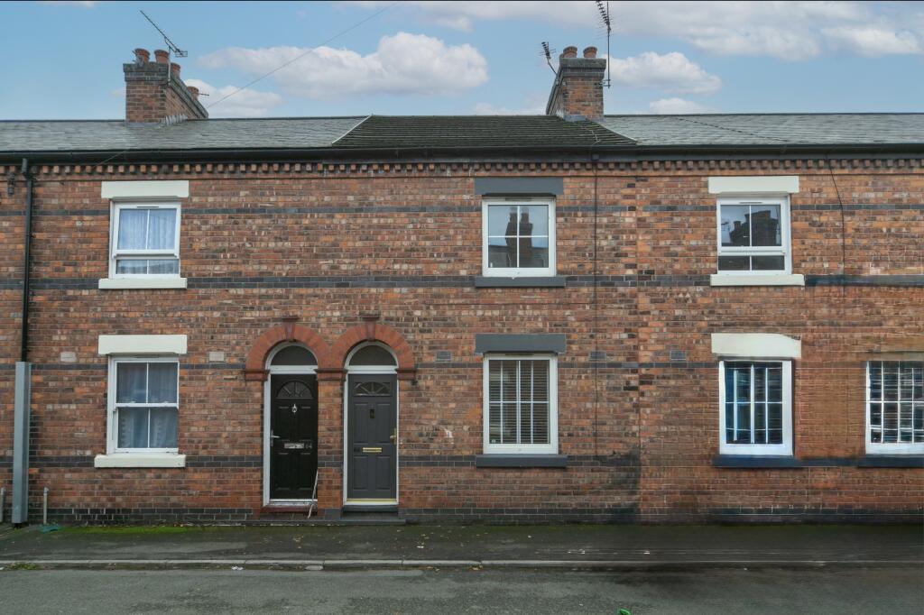2-bed terraced on Ewart Street, Chester, CH4, £160,000
