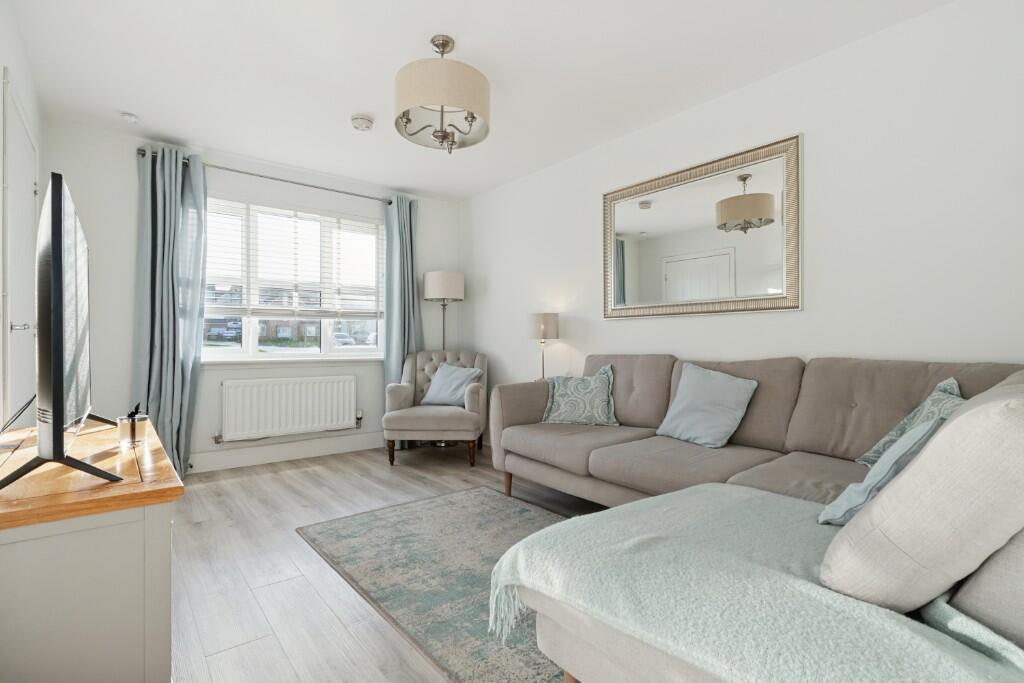 Dochart Crescent, Wallacefields, Glasgow, G33 photo 4