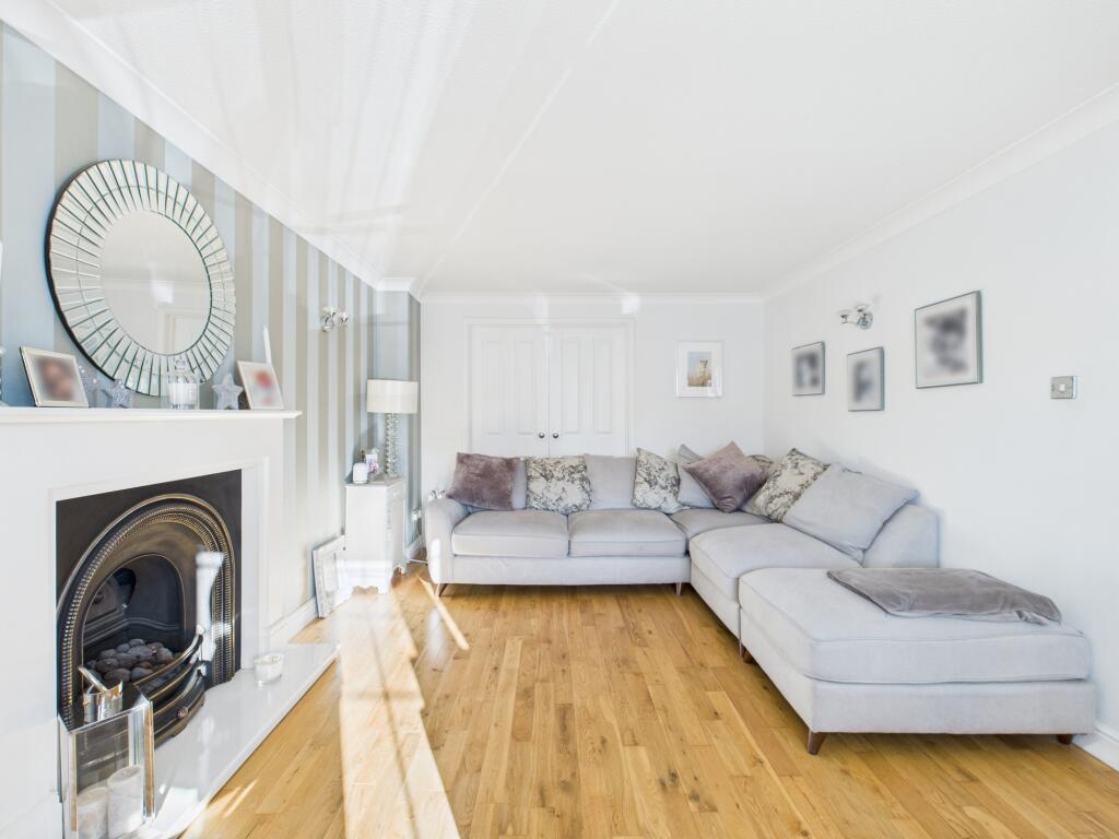 Saffron Close, Chineham, Basingstoke, RG24 - View 4