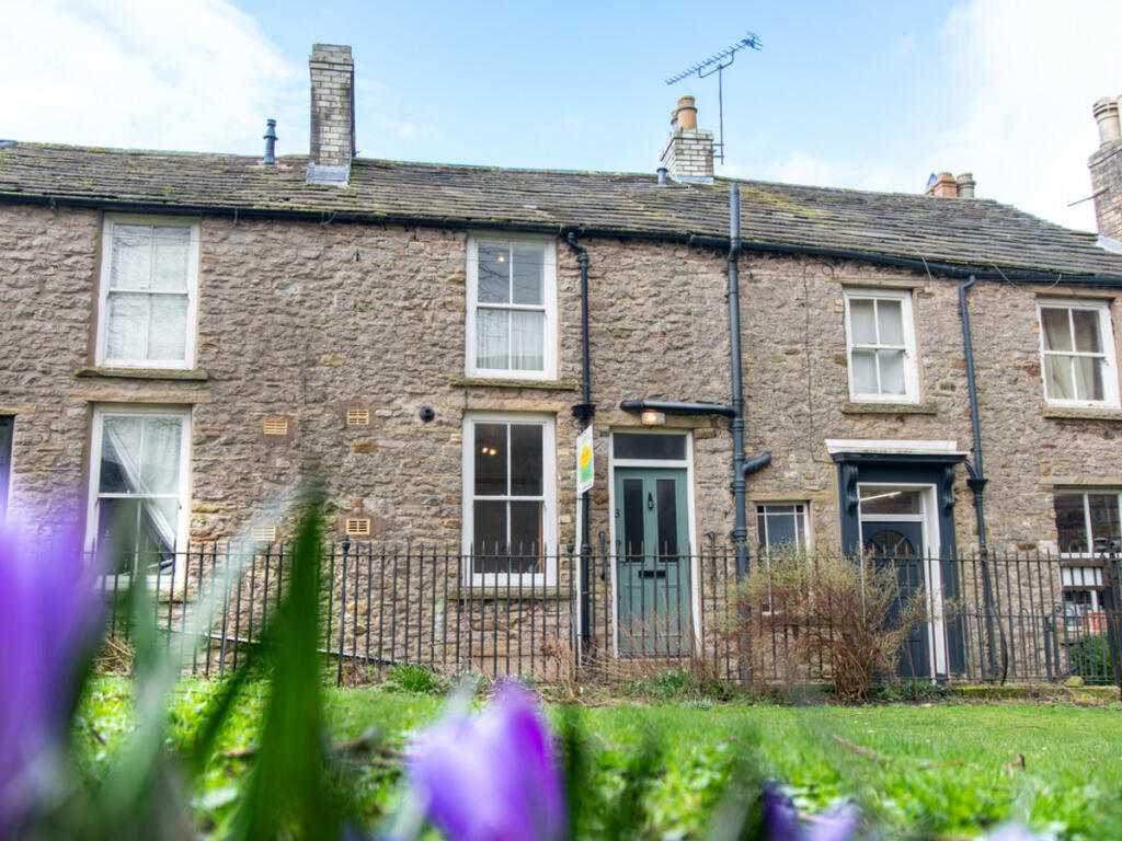 Main image of property: 6 Church Walk, Kirkby Stephen