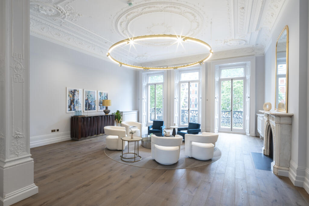 Main image of property: 40 Grosvenor Gardens, London, SW1W 0EB